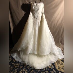 WHITE by Vera Wang wedding dress size 12